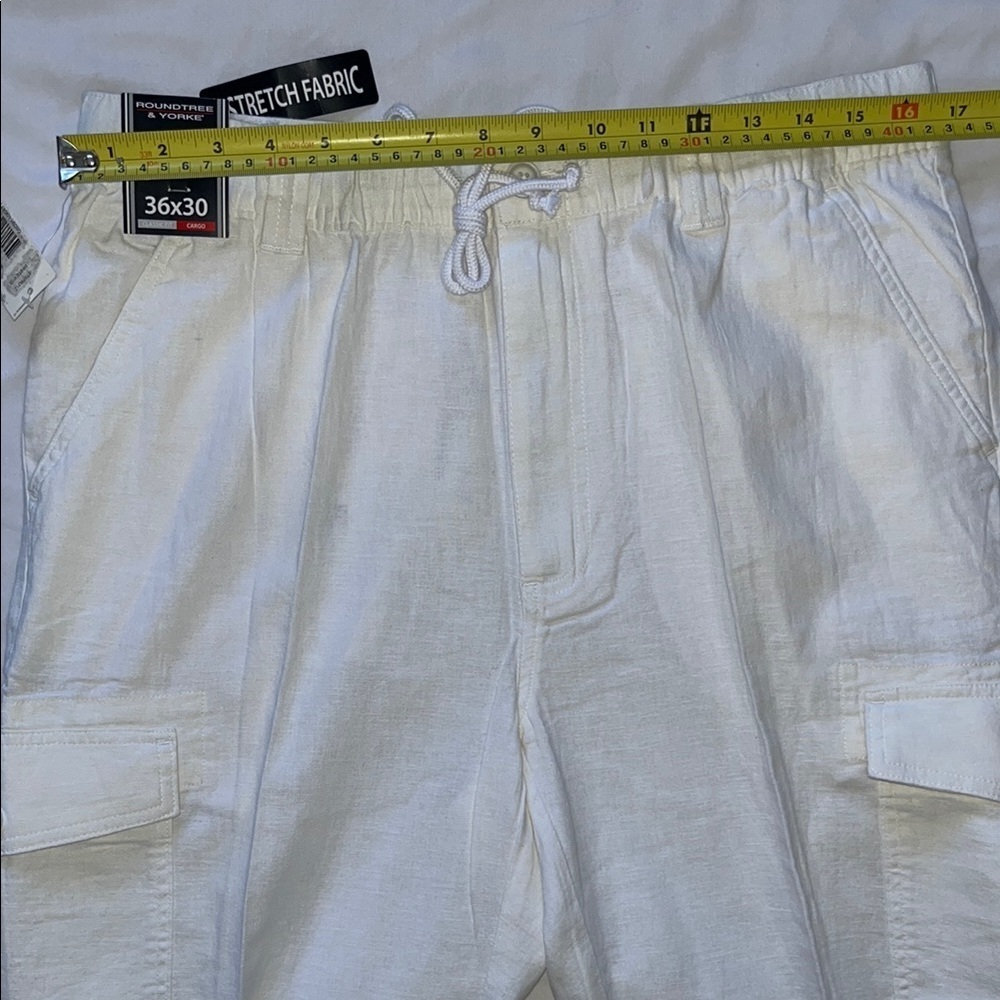 Roundtree & Yorke White Cargo Pants Utility Style - Picture 5 of 12